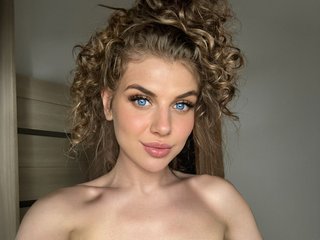 エロティックなビデオチャット JustAlice