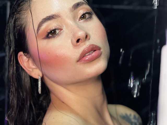 プロフィールの写真 AlinaKravitz