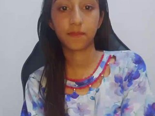 エロティックなビデオチャット AlinaPopy