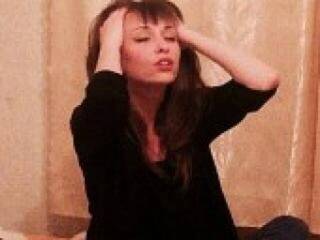 エロティックなビデオチャット alinka111