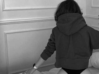 エロティックなビデオチャット AlisonCeleste