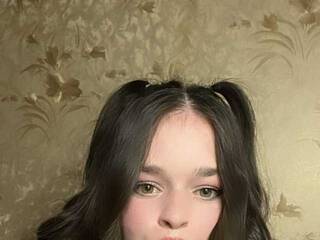 エロティックなビデオチャット AlissaK