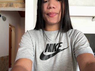 エロティックなビデオチャット Alissarhys