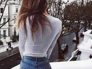 エロティックなビデオチャット alizcooper