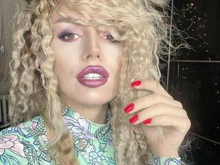 エロティックなビデオチャット Allesya23