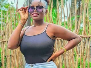 エロティックなビデオチャット Alliciete