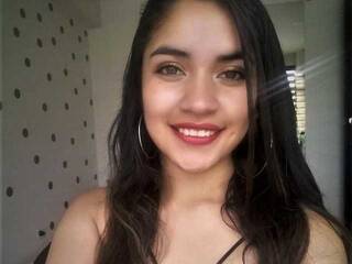 エロティックなビデオチャット allie-kiss