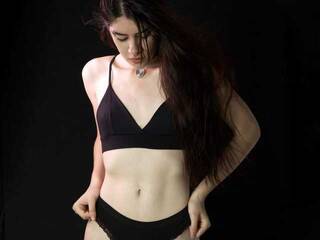 エロティックなビデオチャット ally18