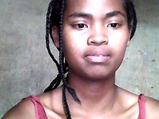 エロティックなビデオチャット Allycha1