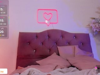 エロティックなビデオチャット Amara-tay