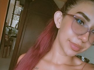 エロティックなビデオチャット ambersexy18
