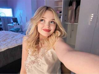 エロティックなビデオチャット AmelyaJeff