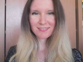 エロティックなビデオチャット Amili19