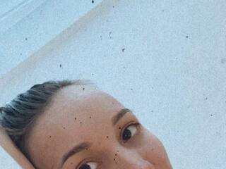 エロティックなビデオチャット Pokakotik