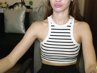 エロティックなビデオチャット AminaKisulya