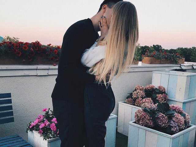 プロフィールの写真 Honeycouple