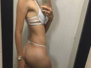 エロティックなビデオチャット ammbeerr