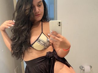 エロティックなビデオチャット amy2squirt