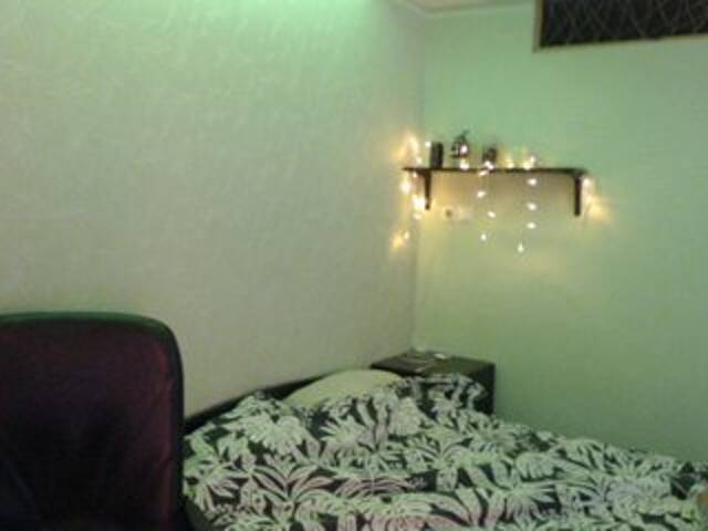 ブロードキャストスクリーンショット Alissia_Kiss