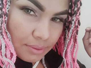 エロティックなビデオチャット AndryQueen