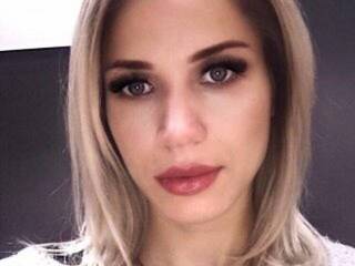 エロティックなビデオチャット anetta2345