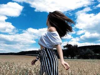 エロティックなビデオチャット Angel-and-you