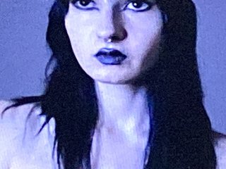 エロティックなビデオチャット angelmidnight