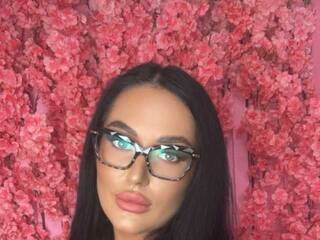 エロティックなビデオチャット AngelynSugar