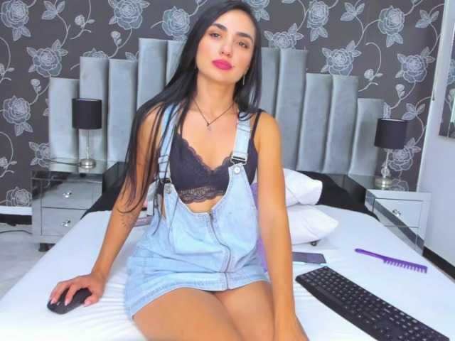 ブロードキャストスクリーンショット anie-sofia