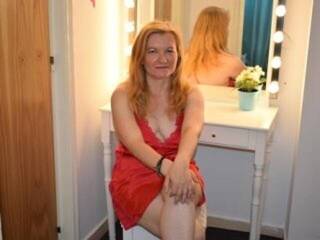 エロティックなビデオチャット Anielamoon