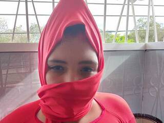 エロティックなビデオチャット anisaanann