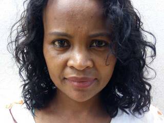 エロティックなビデオチャット Anishaloulou