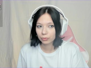 エロティックなビデオチャット QueenOfDarkLove