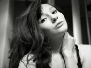 エロティックなビデオチャット anjelikaa