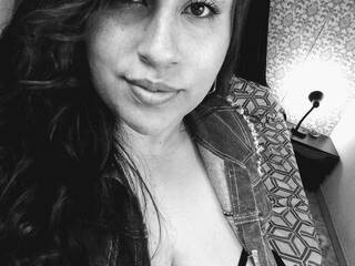 エロティックなビデオチャット Anlycee-Bbw