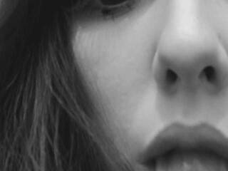 エロティックなビデオチャット Anna-Leda