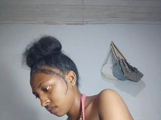 エロティックなビデオチャット Annais19