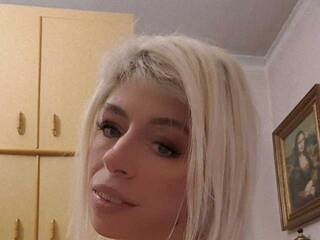 エロティックなビデオチャット Annarella94a