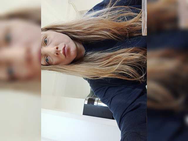 ブロードキャストスクリーンショット annebarby