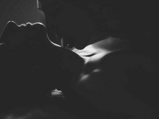 エロティックなビデオチャット Anon17CM