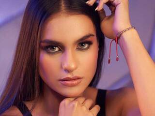 エロティックなビデオチャット Antonella-Rossi