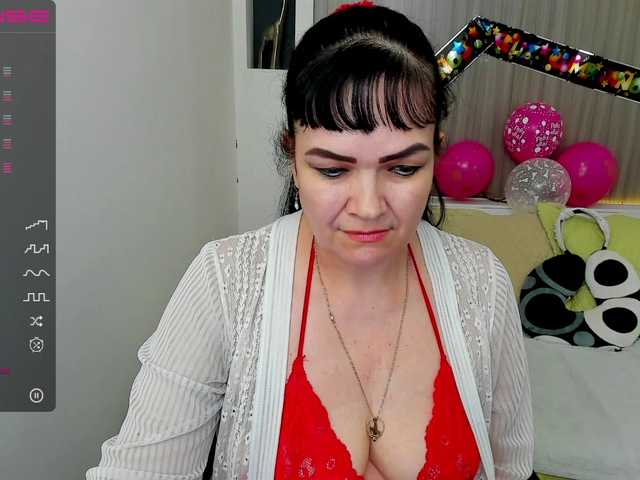 ブロードキャストスクリーンショット Antonellahart