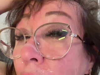 エロティックなビデオチャット anyuta1212