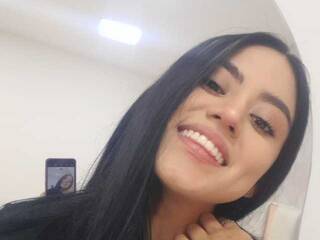 エロティックなビデオチャット Apoteosis23