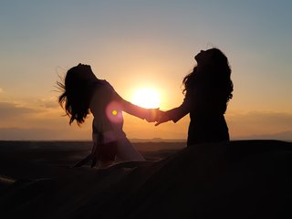 エロティックなビデオチャット Arabian-girles