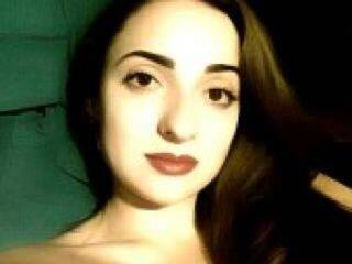 エロティックなビデオチャット ariaterra