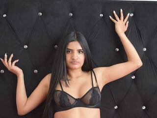 エロティックなビデオチャット arielparker