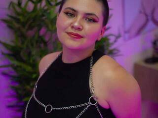 エロティックなビデオチャット ArtemisaCute