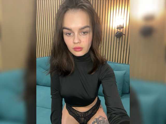 ブロードキャストスクリーンショット ArtModelka