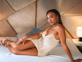 エロティックなビデオチャット Asha-Kamara